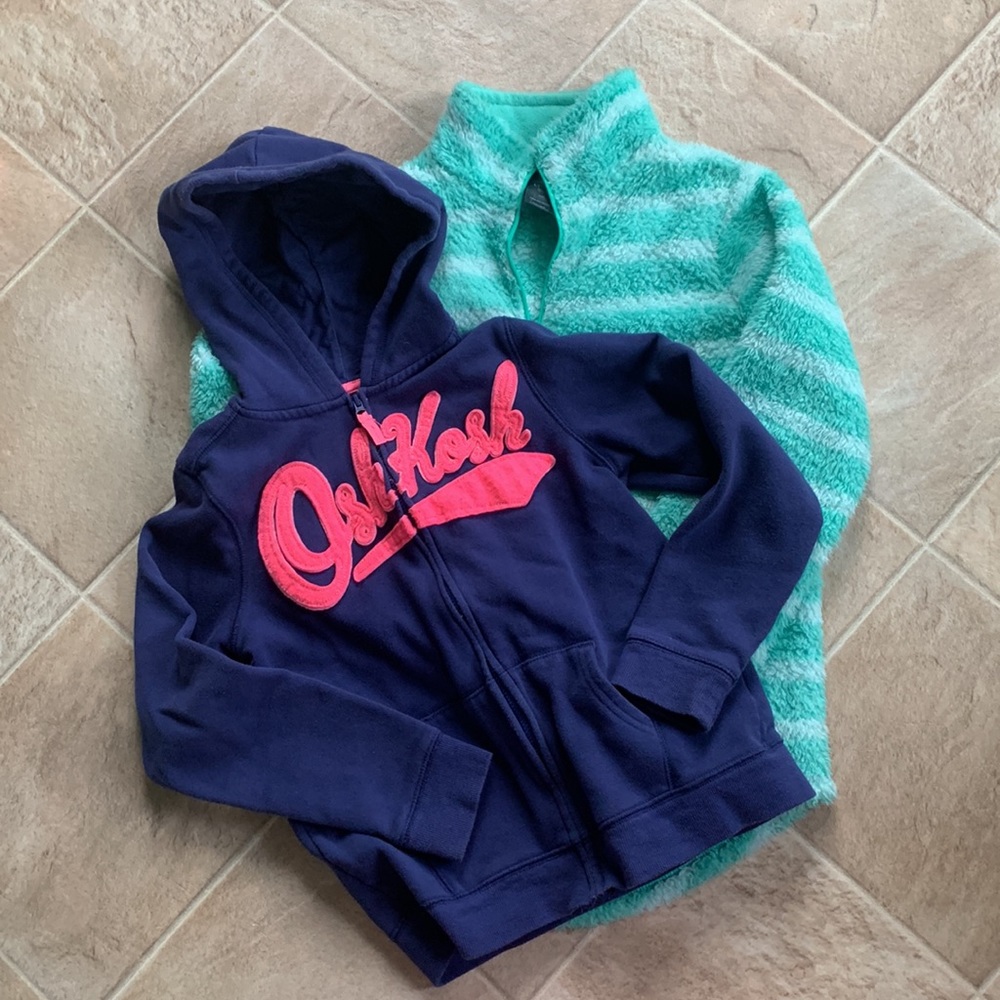 Bundle of fleece and zip up hoodie. Girls size L (10-12)